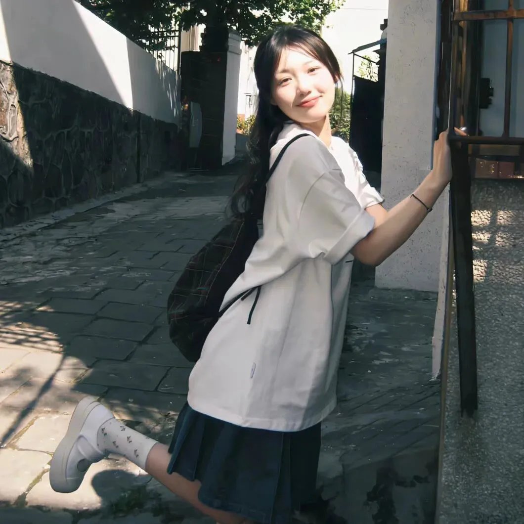 七个毕业生